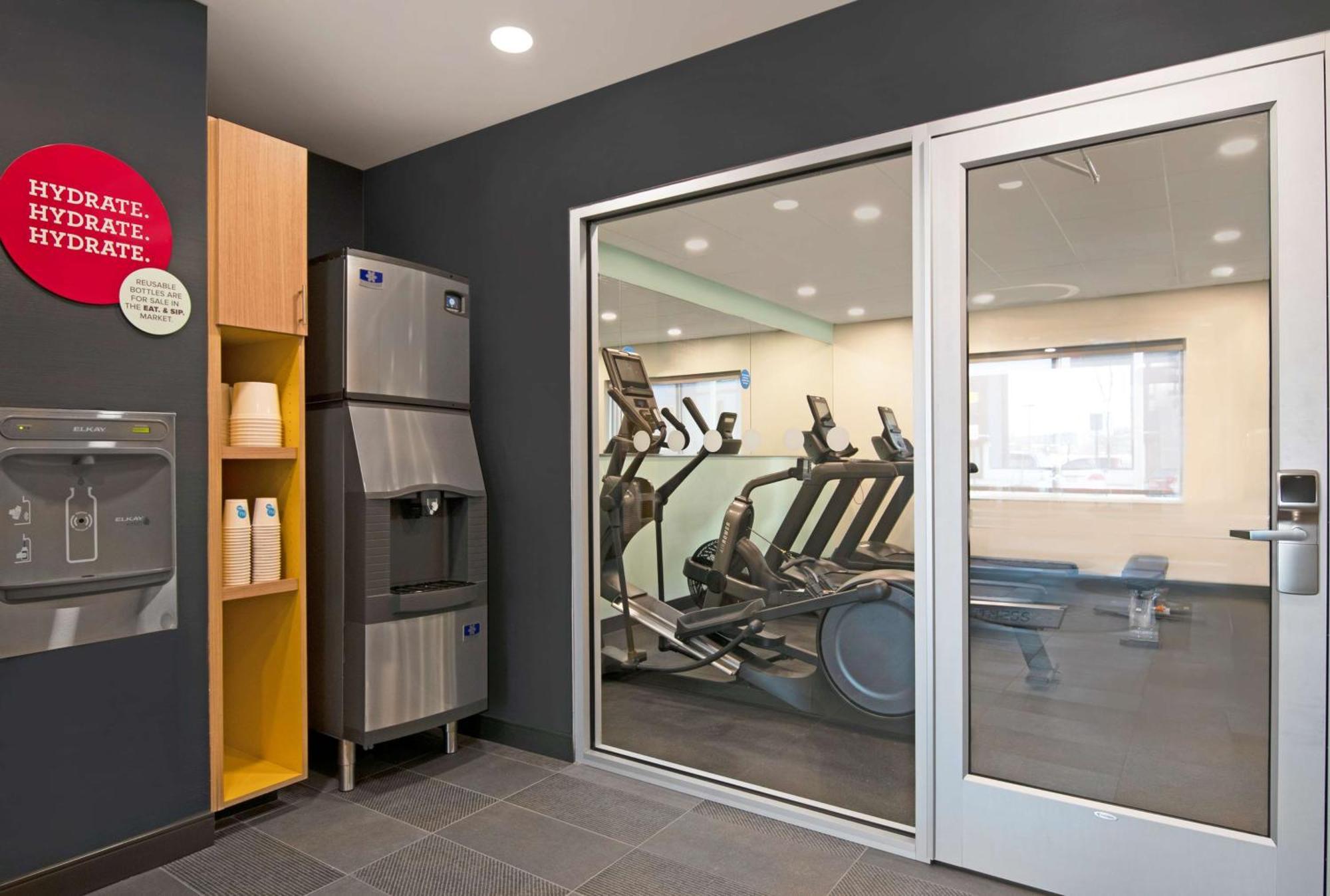 Отель Tru By Hilton Ashburn One Loudoun, Va Экстерьер фото